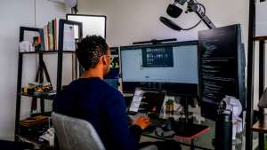 Can Artificial Intelligence Replace Traditional Academic Mentorship? Can Artificial Intelligence Replace Traditional Academic Mentorship?